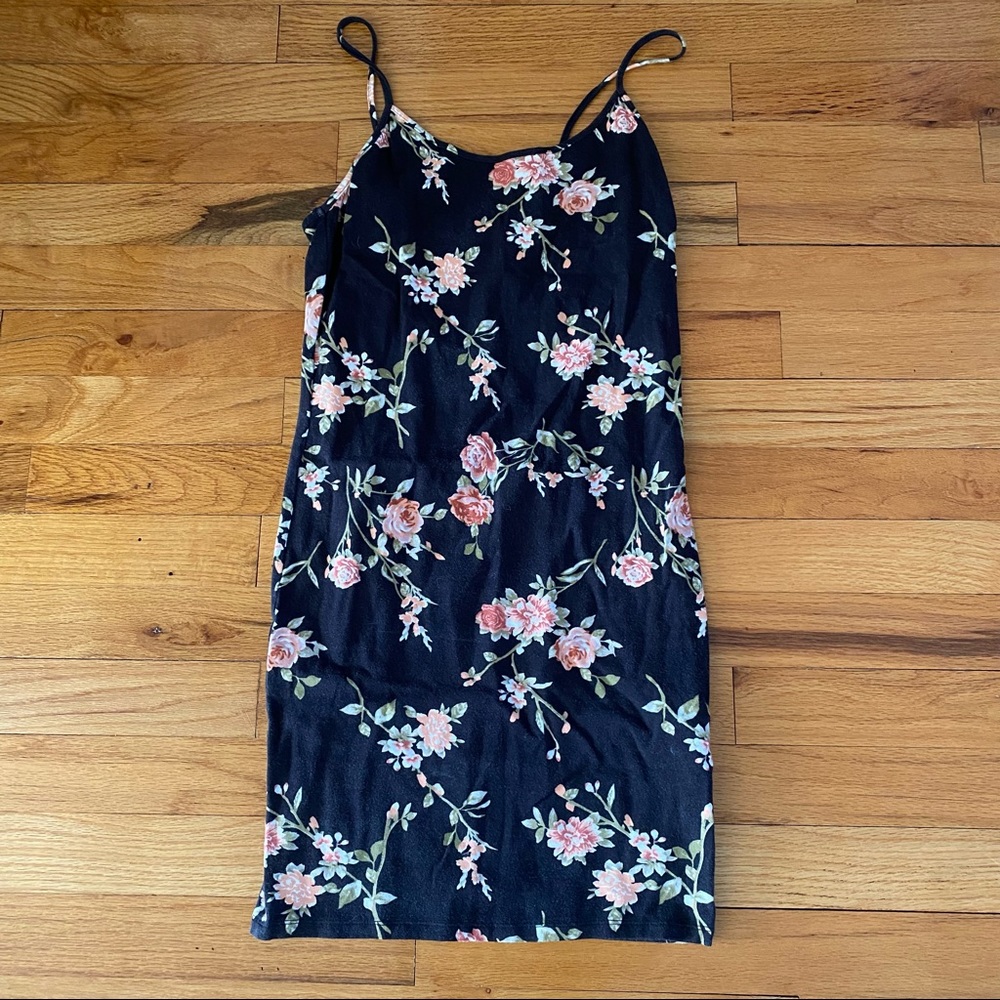 Black bodycon dress from Windsor